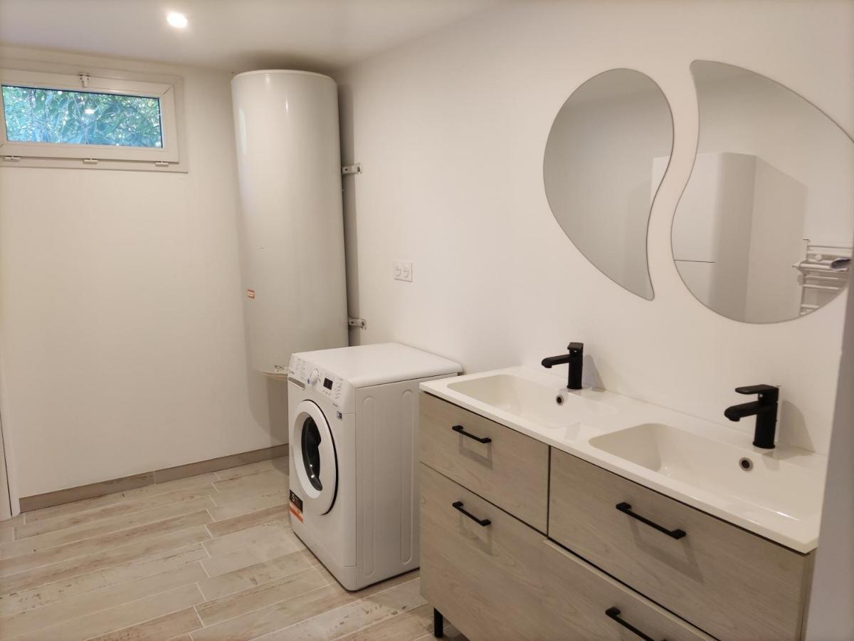 Maison Avec Jacuzzi Proche Plages Avrillé Kültér fotó